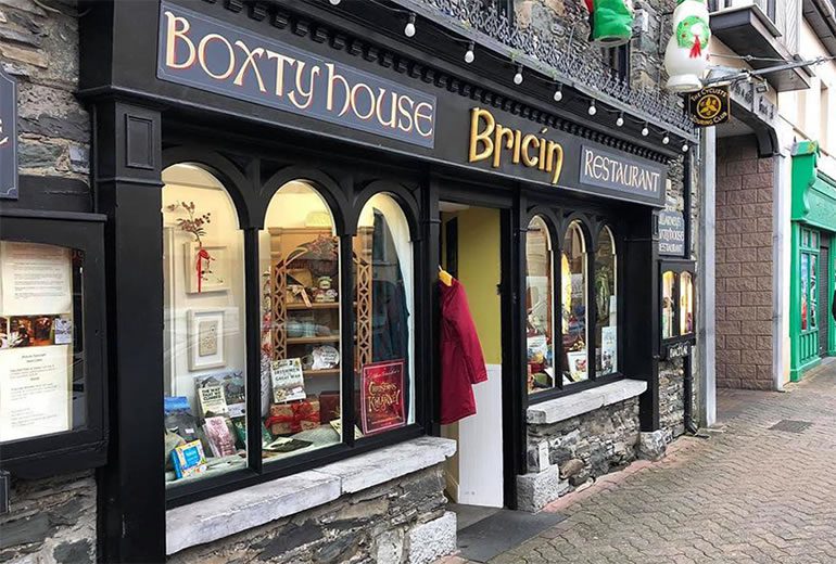 shop window of Bricín restaurant in town Killarney