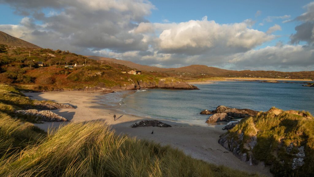 This image has an empty alt attribute; its file name is Derrynane-Beach-1024x577.jpg
